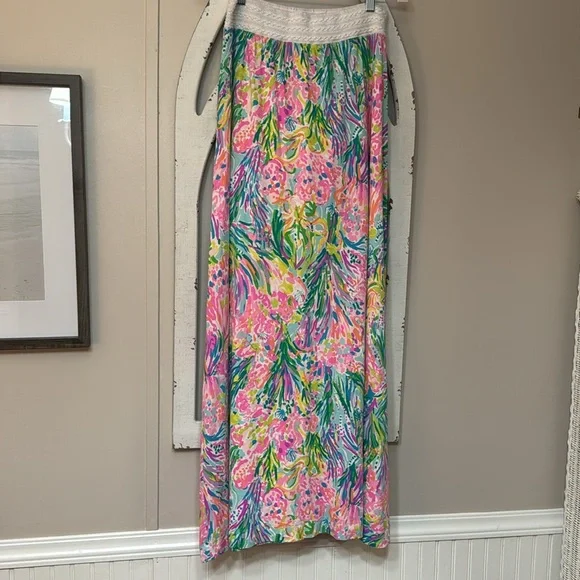 Lilly Pulitzer skirt - Picture 3 of 9